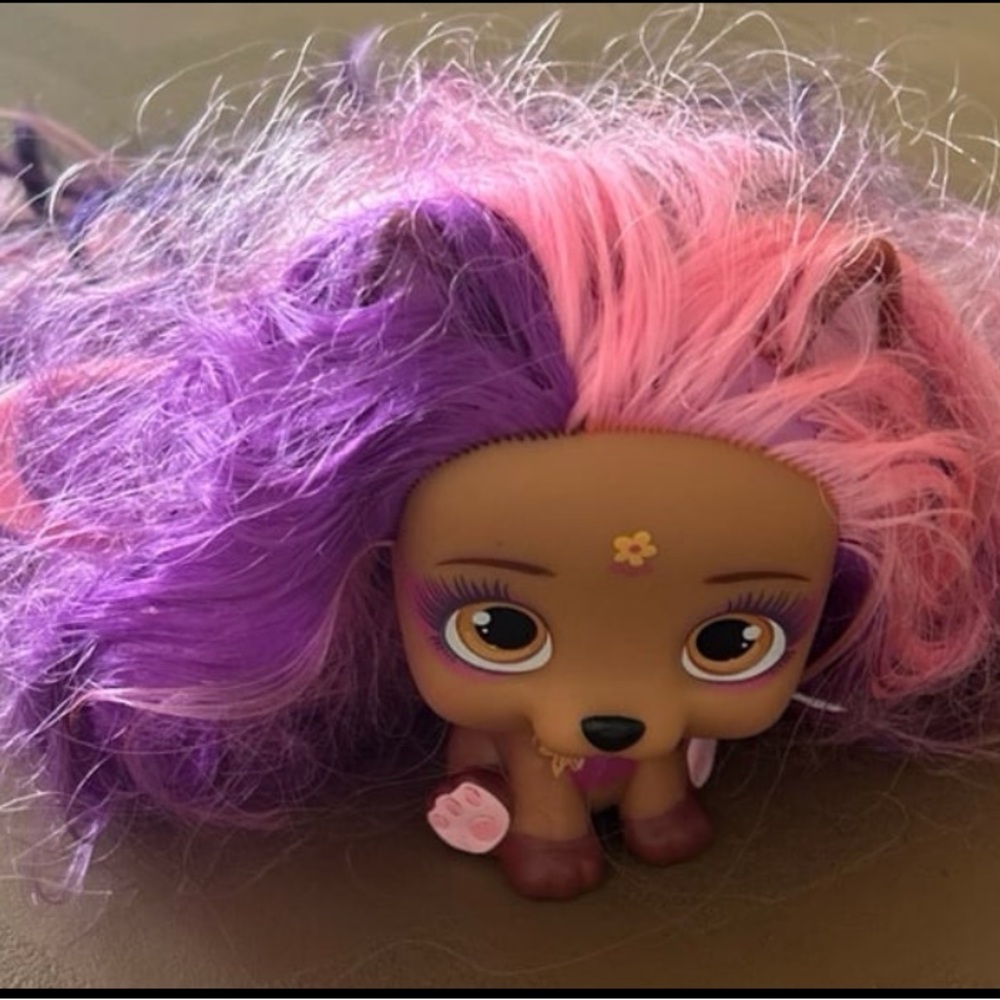 IMC VIP Pets Surprise Hair Reveal Doll Purple Hair Puppy
